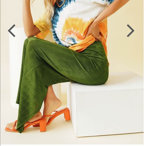 Forest Green Maxi Skirt - Picture 2 of 4
